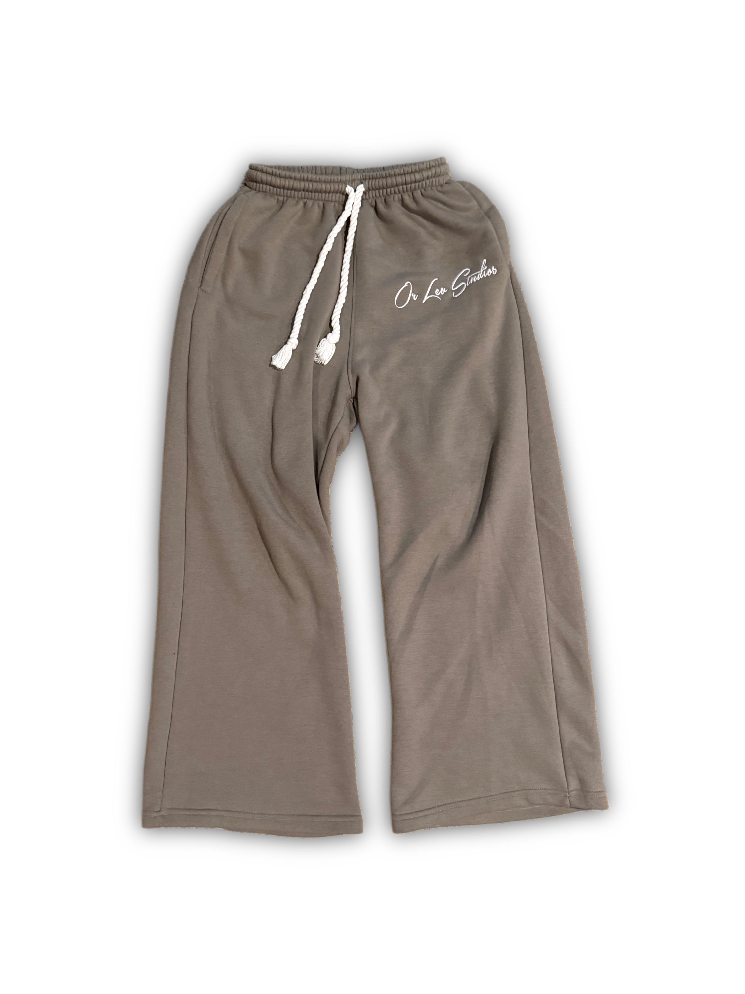 "PEACE"GREY BAGGY SWEATS
